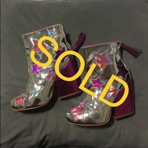 ⭐️ YRU Star Glitter Booties Silver/Pink Heels